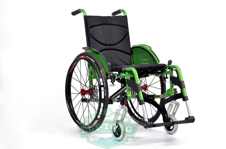 Кресло-коляска инвалидное механическое Vermeiren V200 GO зеленый